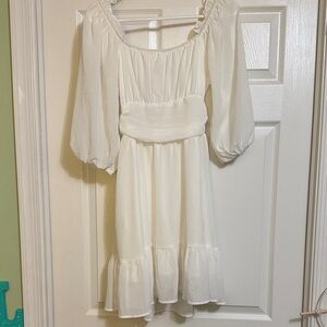 Elegant White Backless Dress